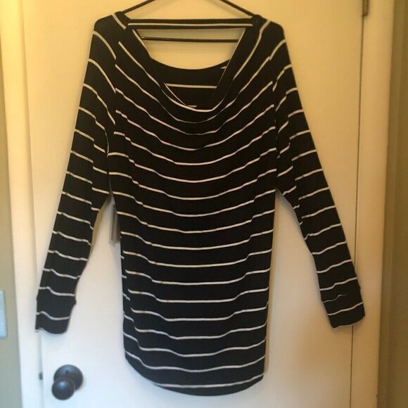NWT black/white striped tunic sz M - Picture 5 of 7